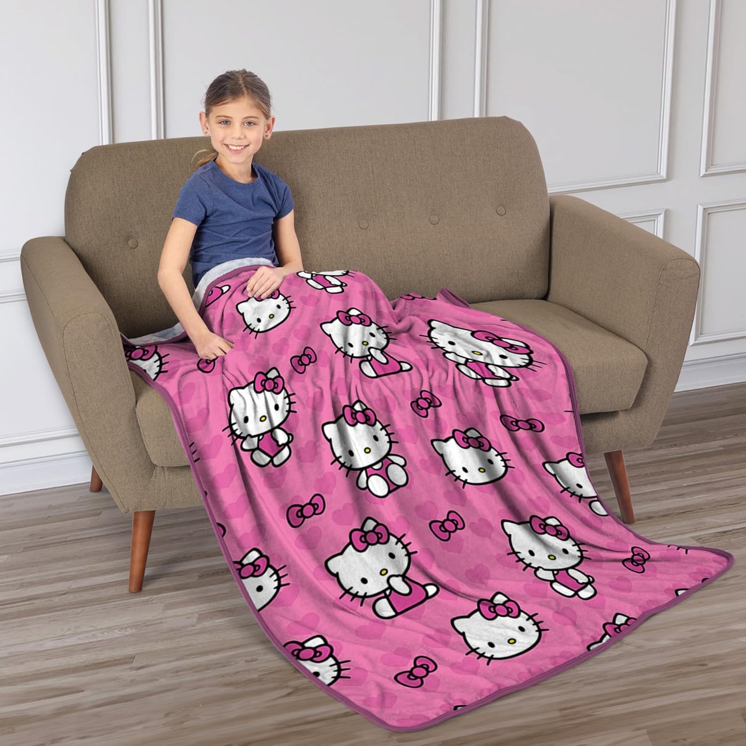 Hello Kitty Silk Touch Sherpa Throw Blanket – 40" x 50", I Love Pink Design - Image 4