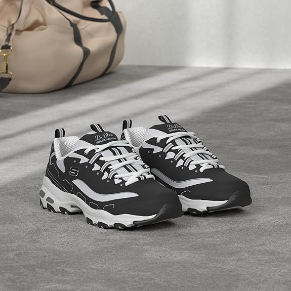 Women's Lightweight Fashion Sneaker with Built-In Heel and Comfort - Image 3